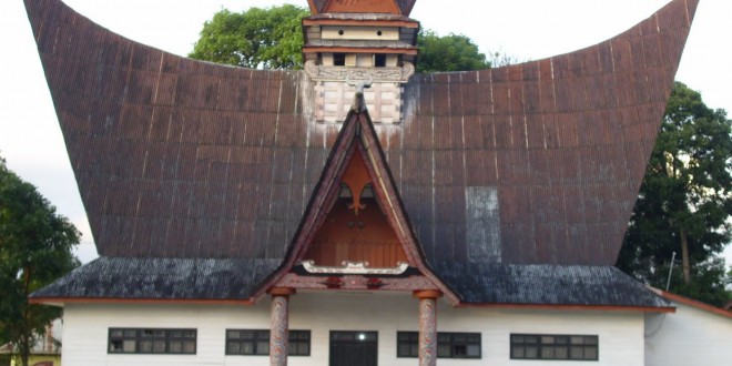 Motto Adat Pakpak “Ulang Telpus Bulung” Merugikan Diri Sendi